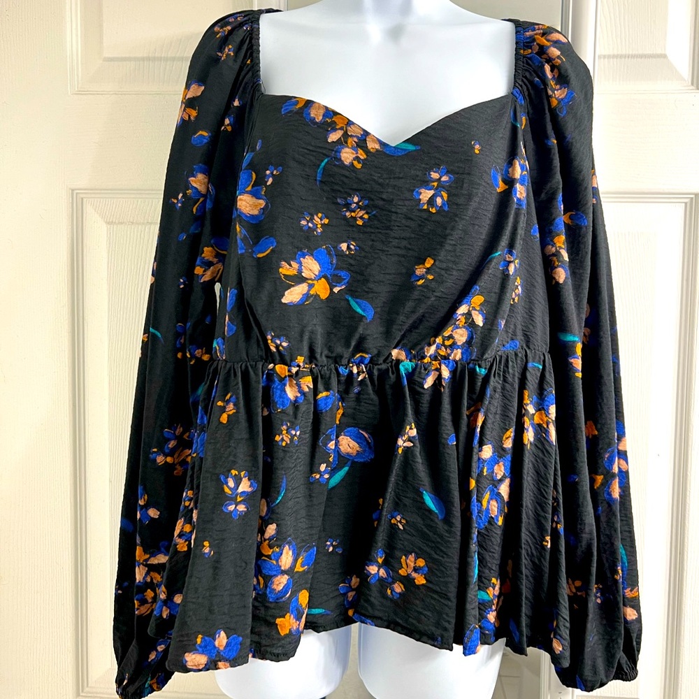 Ava & Viv Peplum top